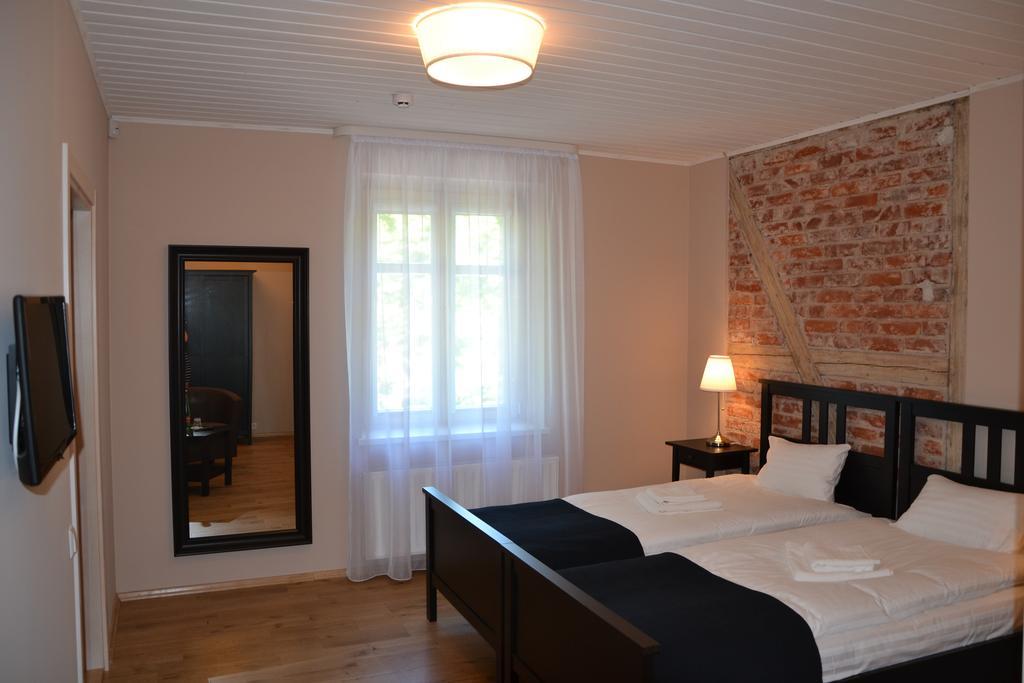 Liepa Hotell Šilutė Eksteriør bilde